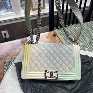CHANEL RAINBOW  Shoulder Bag
